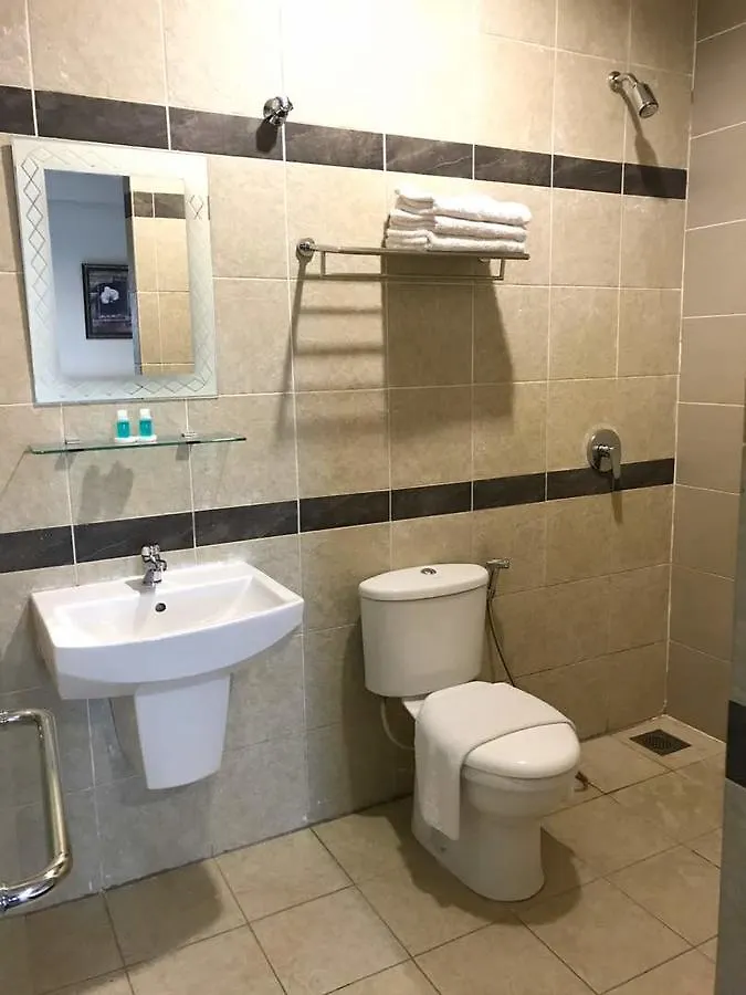 Hotel Perling Johor Bahru 3*,
